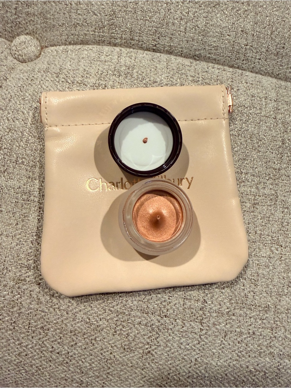 Charlotte Tilbury Eyes to Mesmerize Rose Gold with Travel Pouch